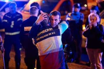 Emotivo adiós al bombero José Francisco Sánchez Cazón/TA.